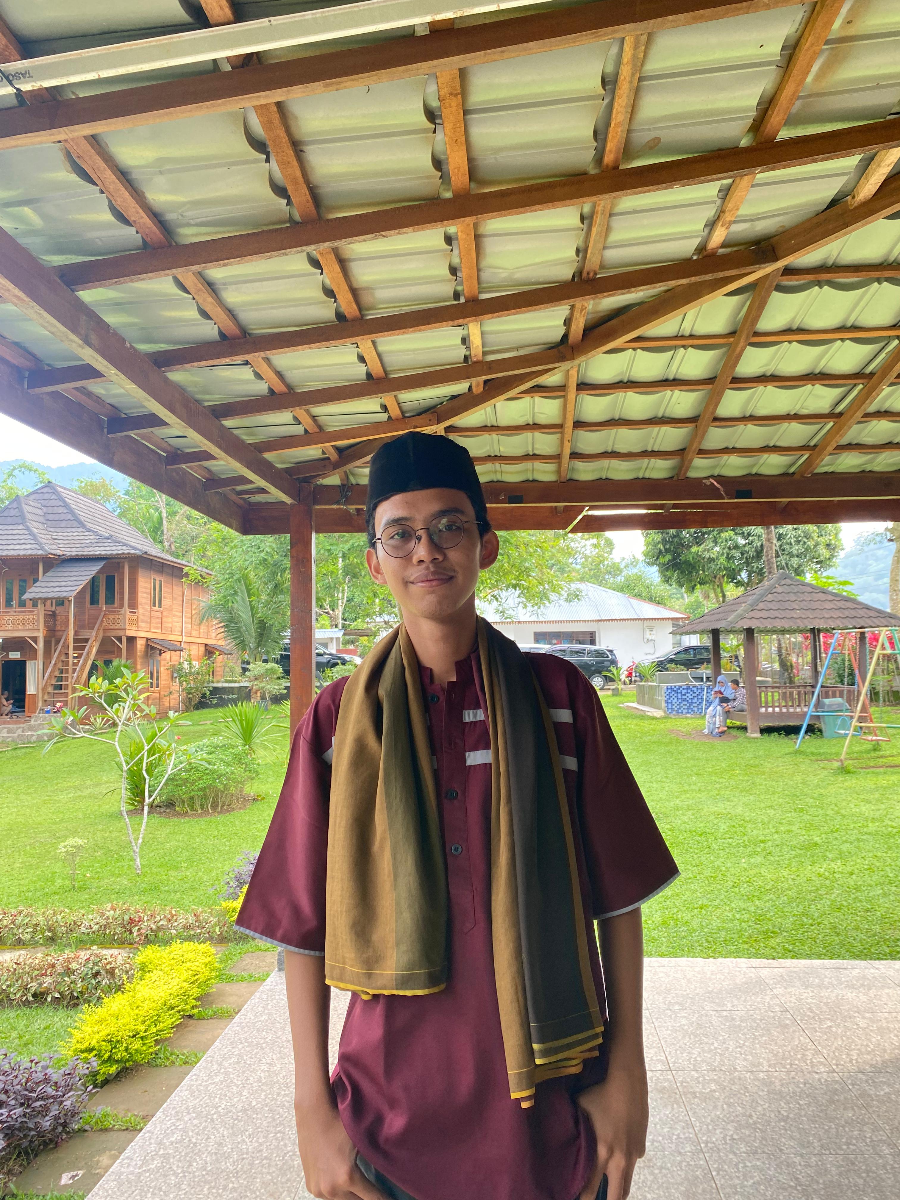 Angga Islami Pasya - Software Engineer & Creative Developer